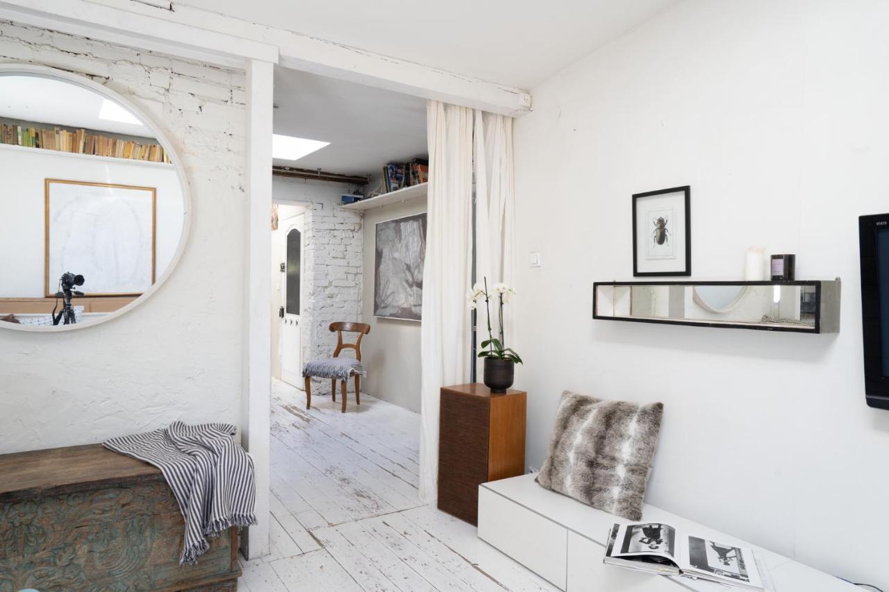 White Loft Stare Bielany Vintage Slow Varšava Exteriér fotografie